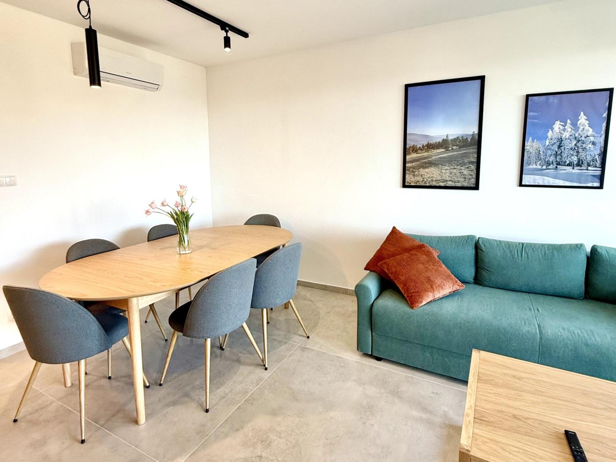 Owysoko - Apartamenty Z Widokiem 200 M Od Tras Szczyrk Mountain Resort 객실 사진